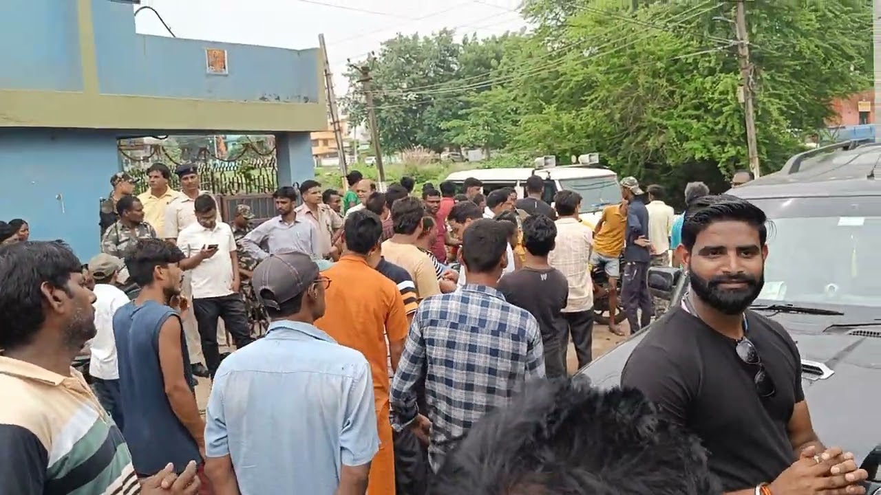 protest @adityapur😔