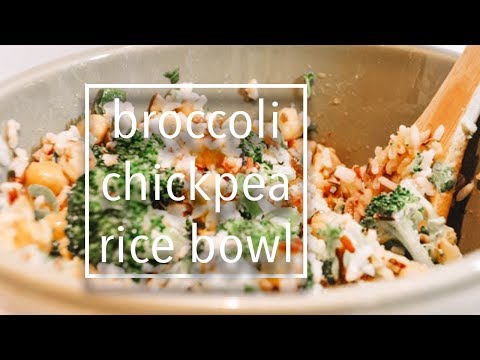 broccoli chickpea rice bowl // Vegan Recipe