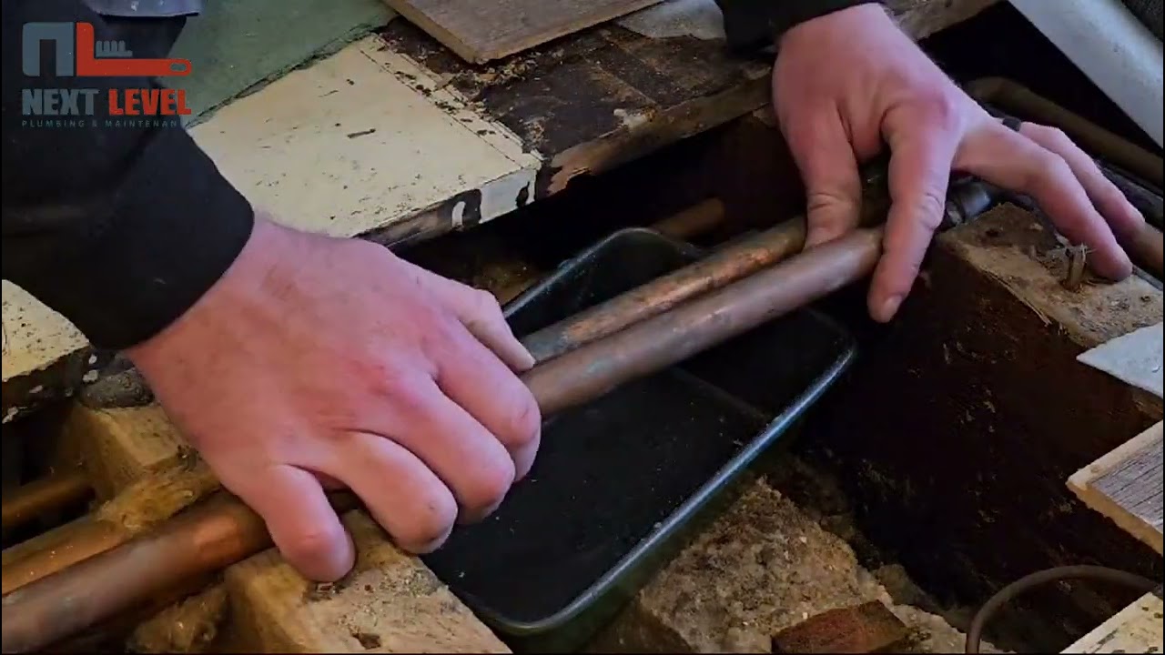 Burst Copper Pipe Under Floor Repaired like a PRO