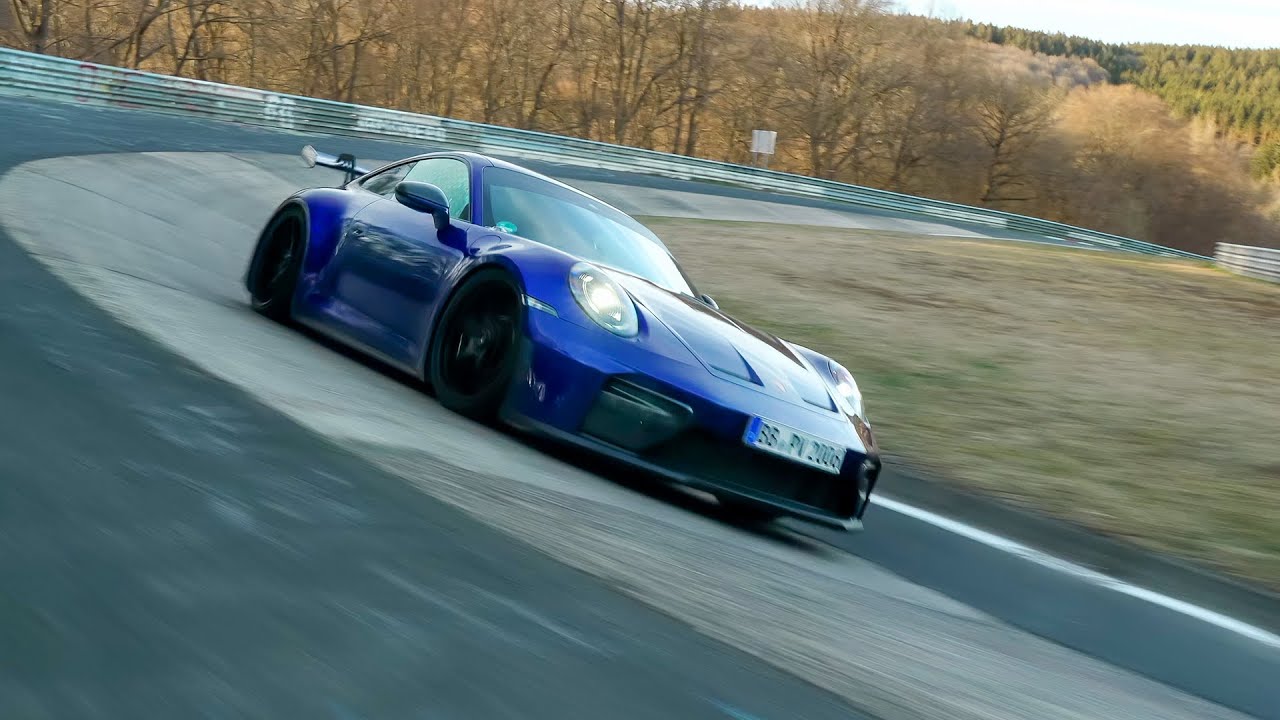 Porsche 911 GT3 992 (manual) Lap Record on the Nürburgring