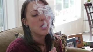 WeedSnob TV | How to Roll a Joint Promo