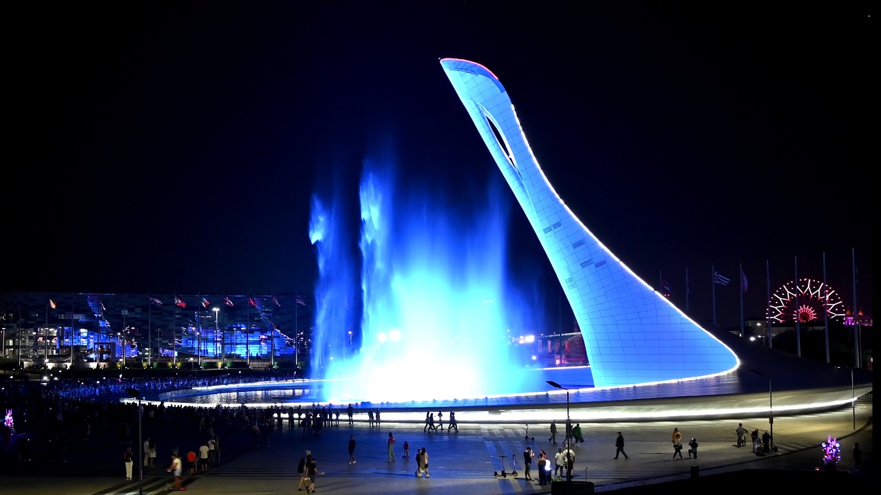 Олимпийский парк видео. Поющий фонтан Адлер Олимпийский парк. Сочи парк фонтан. Фонтан в Адлере Олимпийский. Фонтан в Сочи в Олимпийском парке.
