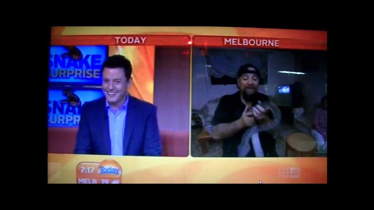The Today Show. Snake Catcher Victoria 3.4.13 YouTube