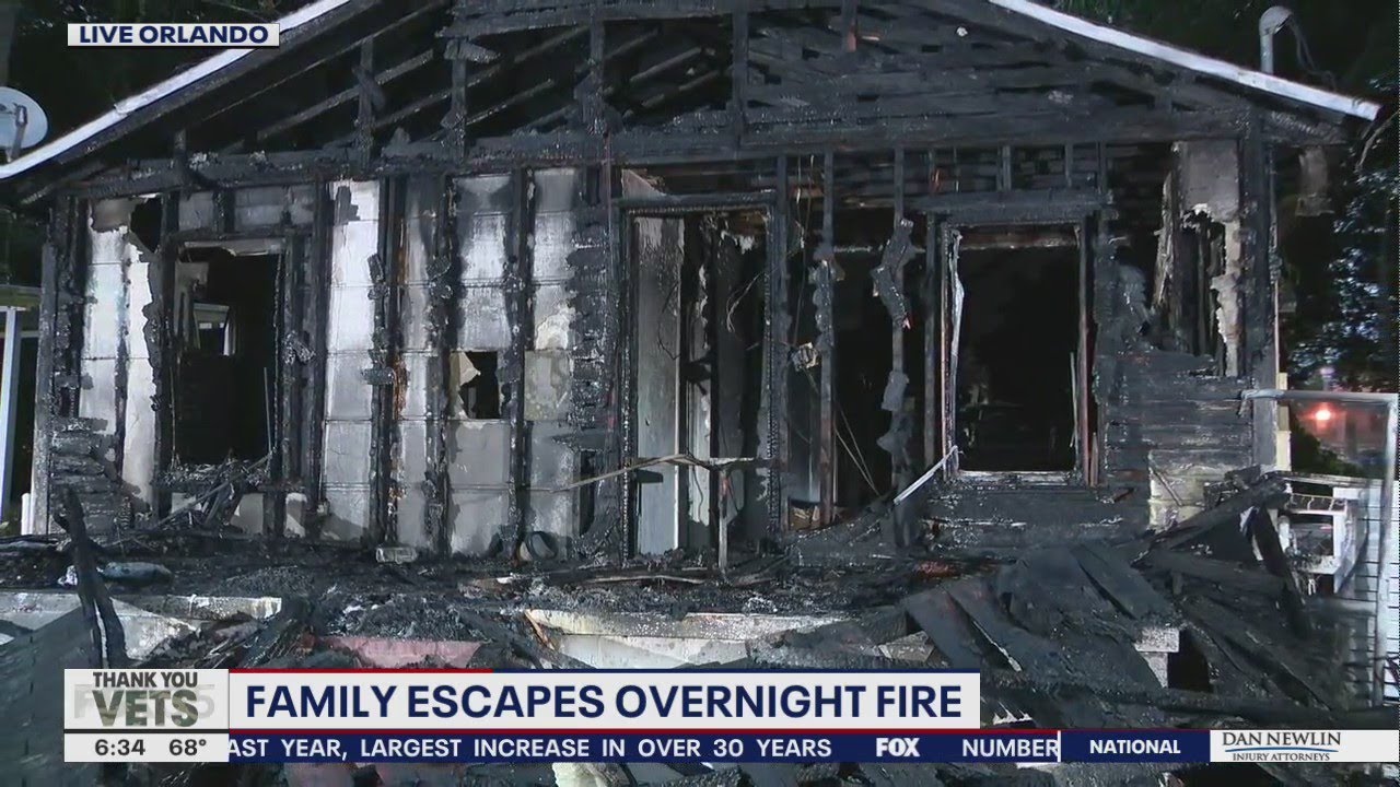 Family escapes as Orlando home is destroyed by overnight fire - YouTube