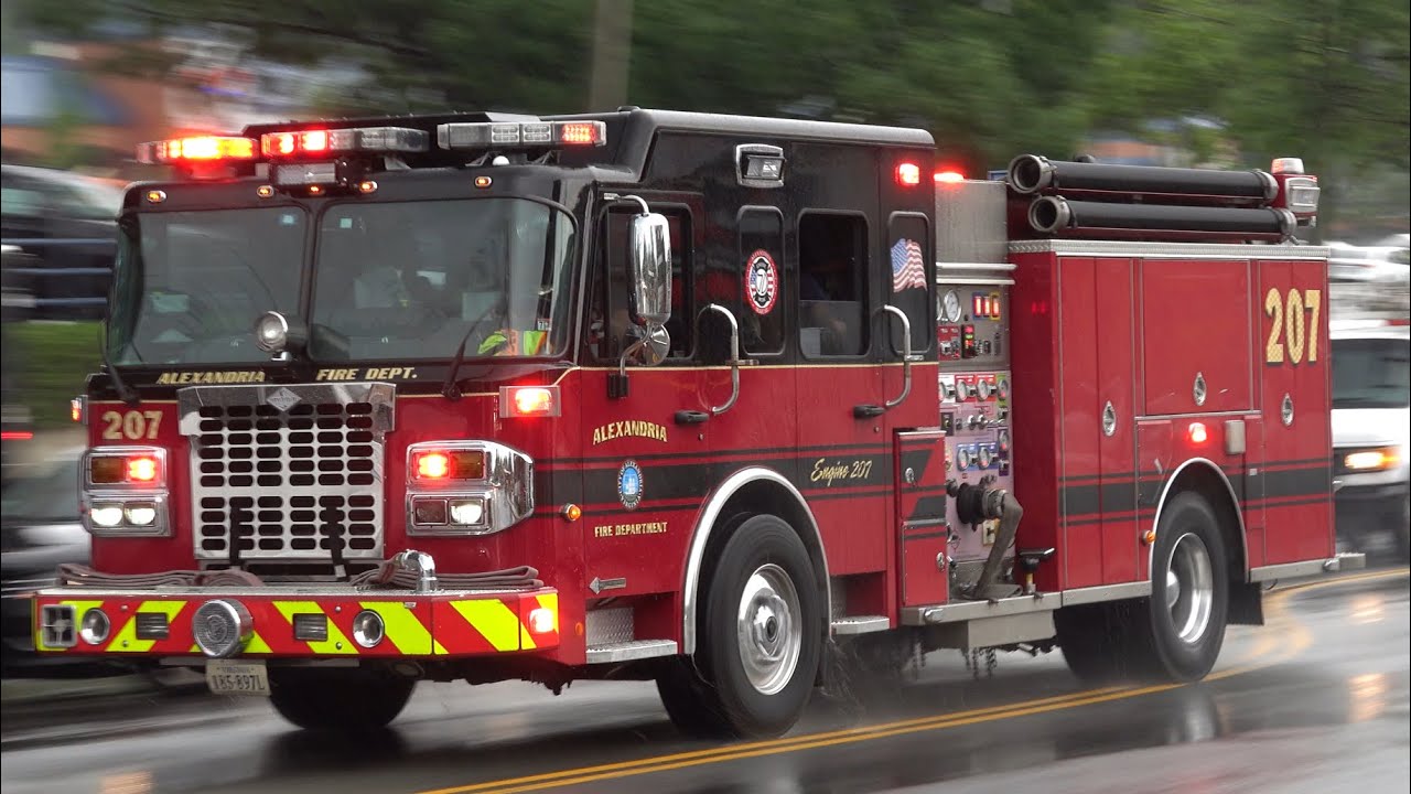 Alexandria Fire Department Engine 207 Responding - YouTube