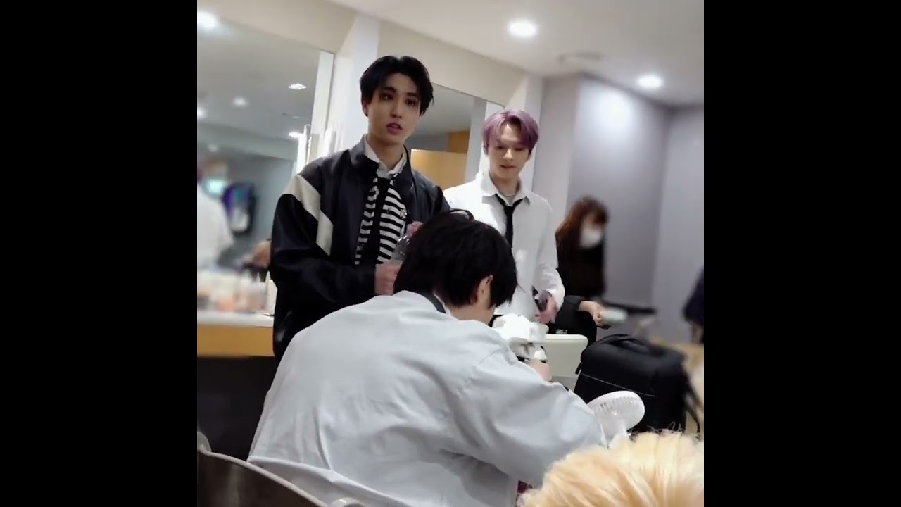 It's so cute that Minho said this to Han when he was leaving 🥺❤️ Minsung Moments