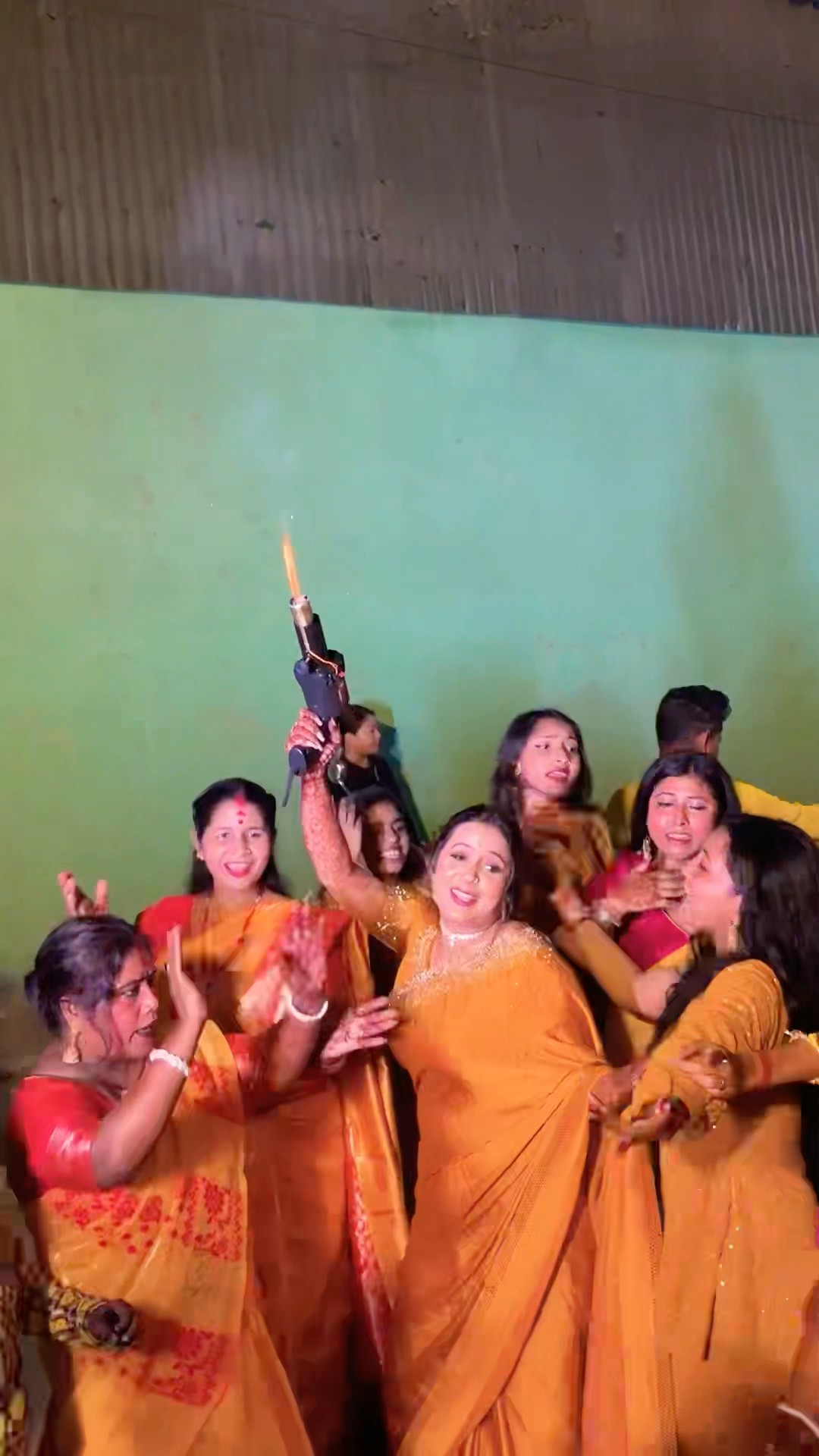 O o Jane jana ❤️? #trending #trendingshorts #haldi #youtubeshorts #ytshorts