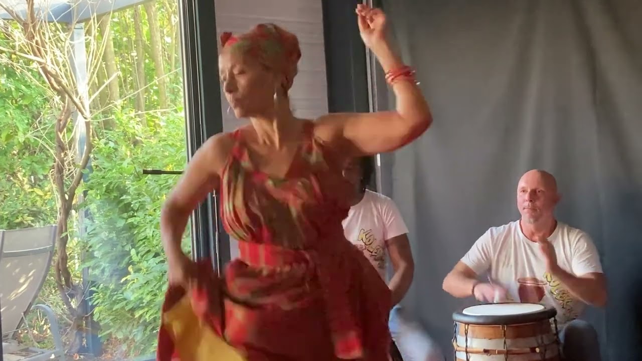 Démonstration de gwoka Musique traditionnelle de Guadeloupe
