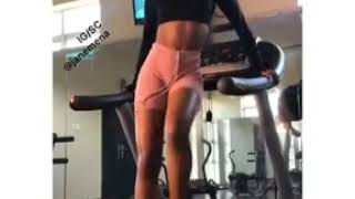Wshh Chick Shows Off Her Dance Moves At The Gym