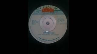 Ras Abraham & Dignitary Stylish - Consider Me - 7inch / Pisag
