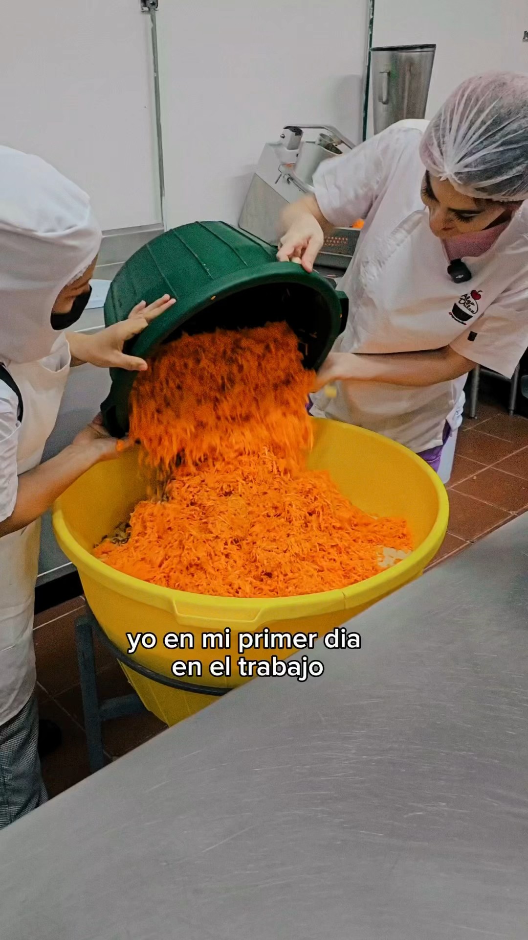 MI PRIMERA CHAMBA ? | MIS PASTELITOS