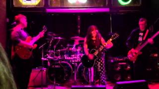 Paris by Grace Potter and the Nocturnals cover 3/7/15 at The Hollow