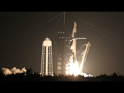 سبيس إكس تطلق أول رحلة فضائية مأهولة فوق قطبي الأرض