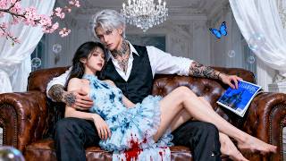 Famous Unexpected Marriage With cold CEO,all thought she will die,but from now,he obey only her！ Wealth