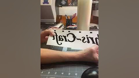 How to layer a larger 2 layer (2 color) vinyl decal with registration marks