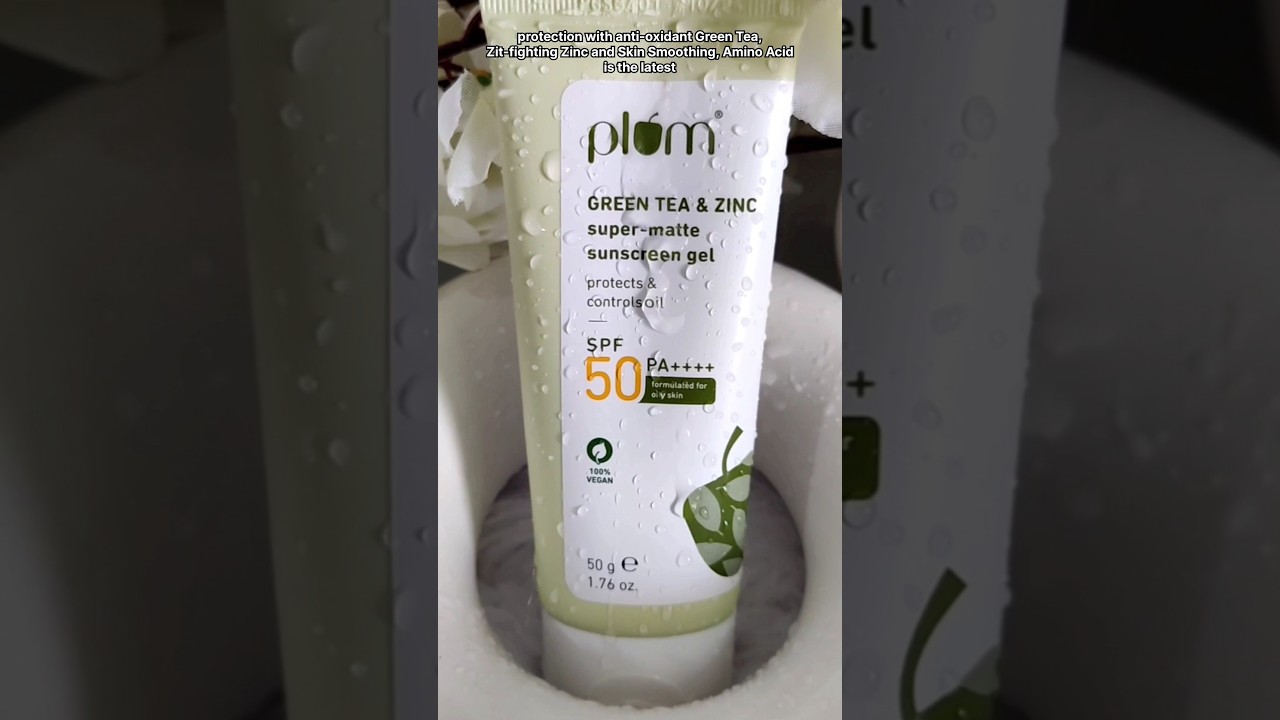 Gel Sunscreen for Oily Skin| PLUM Green Tea & Zinc Super Matte 