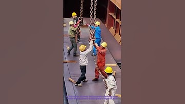 Steel Plate Lifting: See Workers Evenly Attach Crane Hooks for Safe Hoisting in Seconds