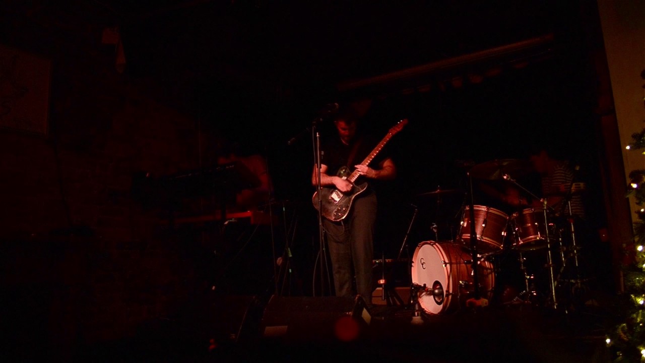 Bleeding Heart Pigeons - 9. Song With No Meaning - Dolan's, Limerick - 18/12/2016