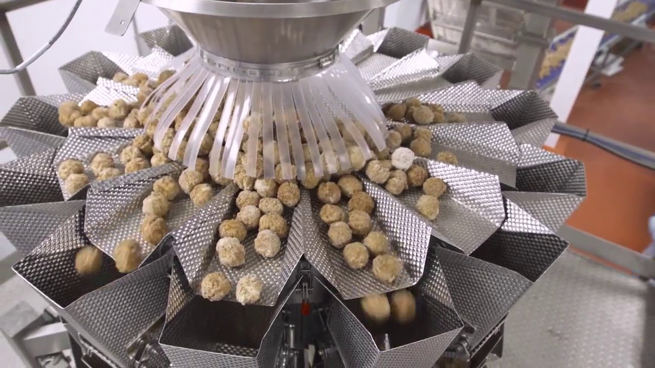 Packaging Meat Products - PrimoCombi with XPdius Elite VFFS