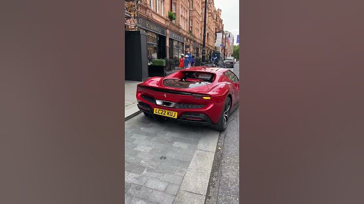 New Ferrari 296 GTB- Start up & small acceleration in London 🤩😍