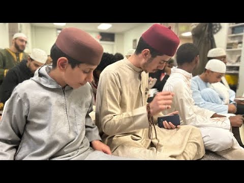 ي ــا إ م ــام الــر س ــل ي ــا س ــن ــد ي Yaā Imaāmal Rrusuli Yaā Sanadī