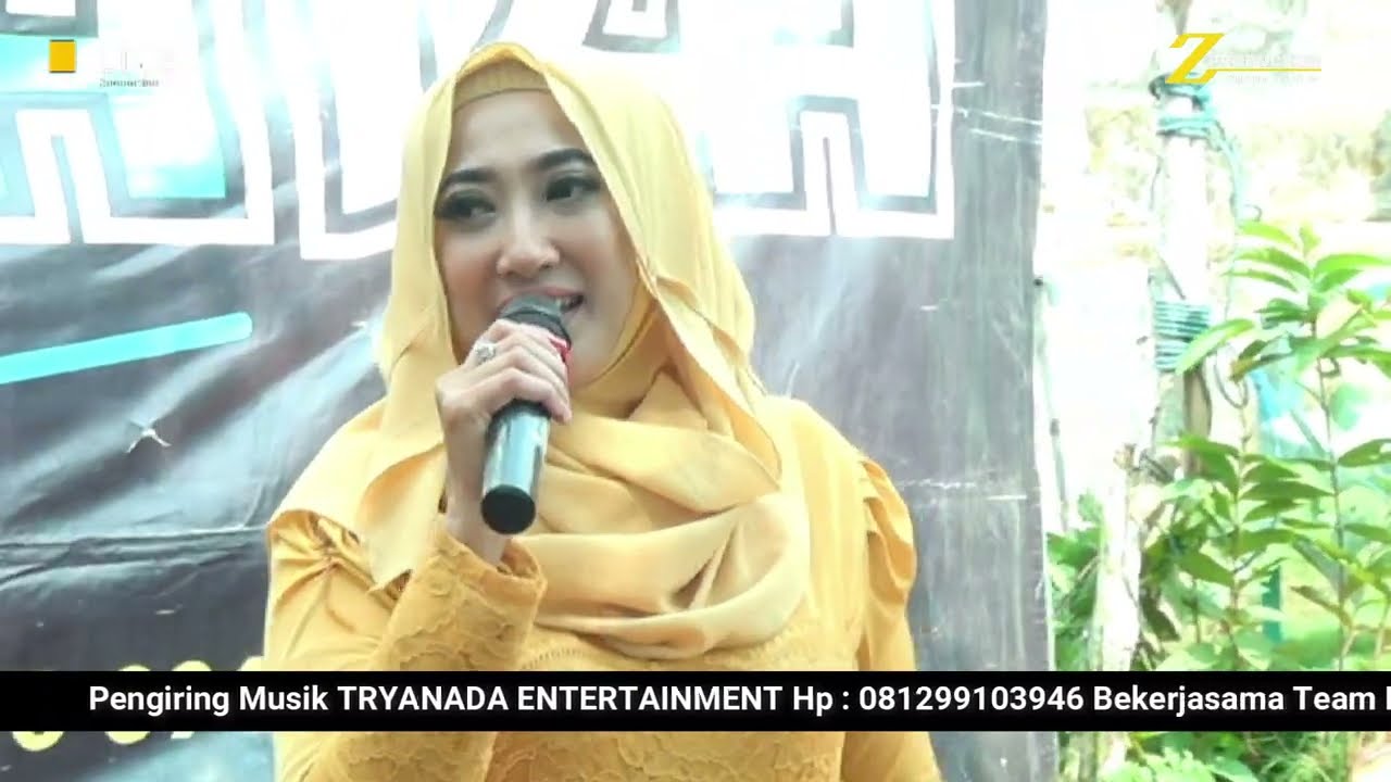 MISKIN TAPI BAHAGIA ~ BUNDA JULEHAH SHOW TRYANADA ENTERTAINMENT