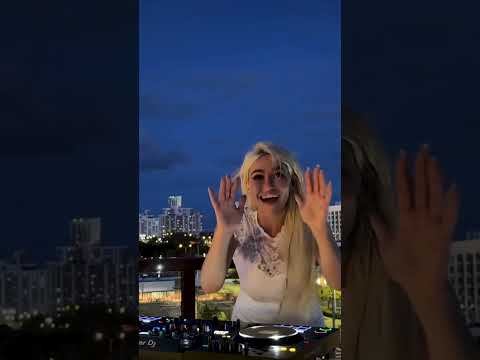 #miami #dj #musicatechno #milarubio #remix #electronicmusic