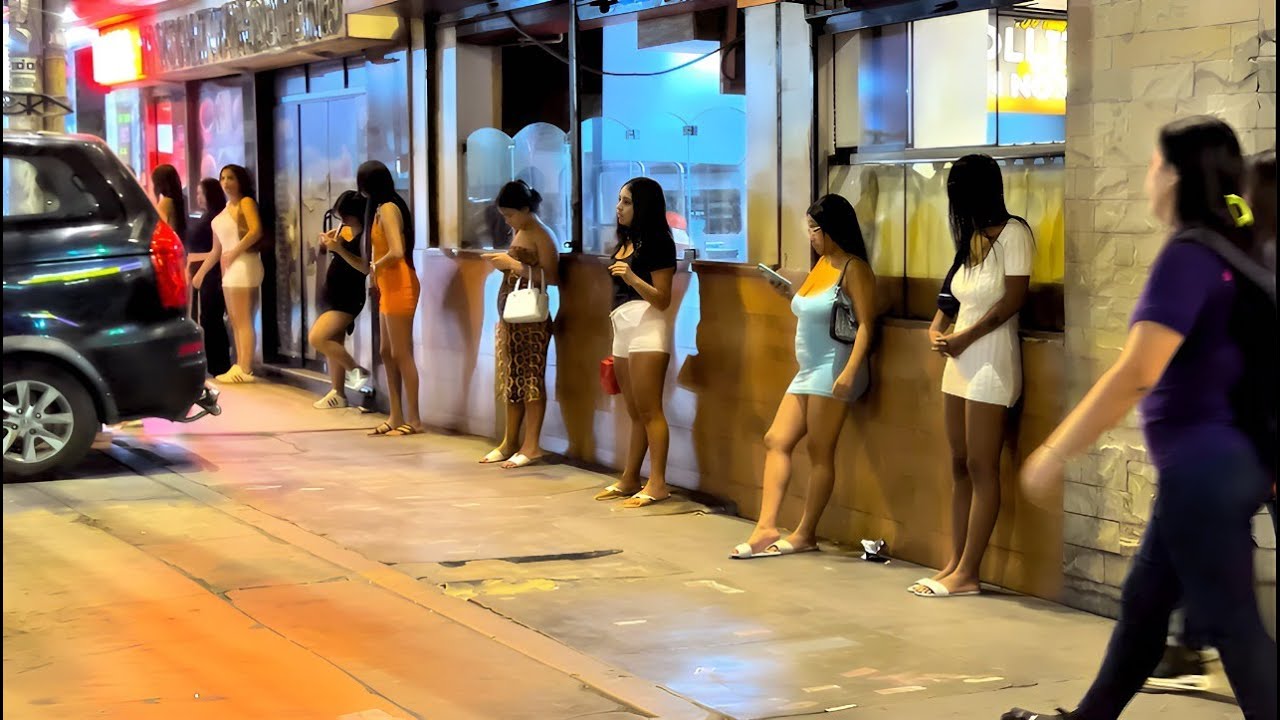 Ecuador Ya Vino y Venezolanas se Van . Vacations Lima Pe