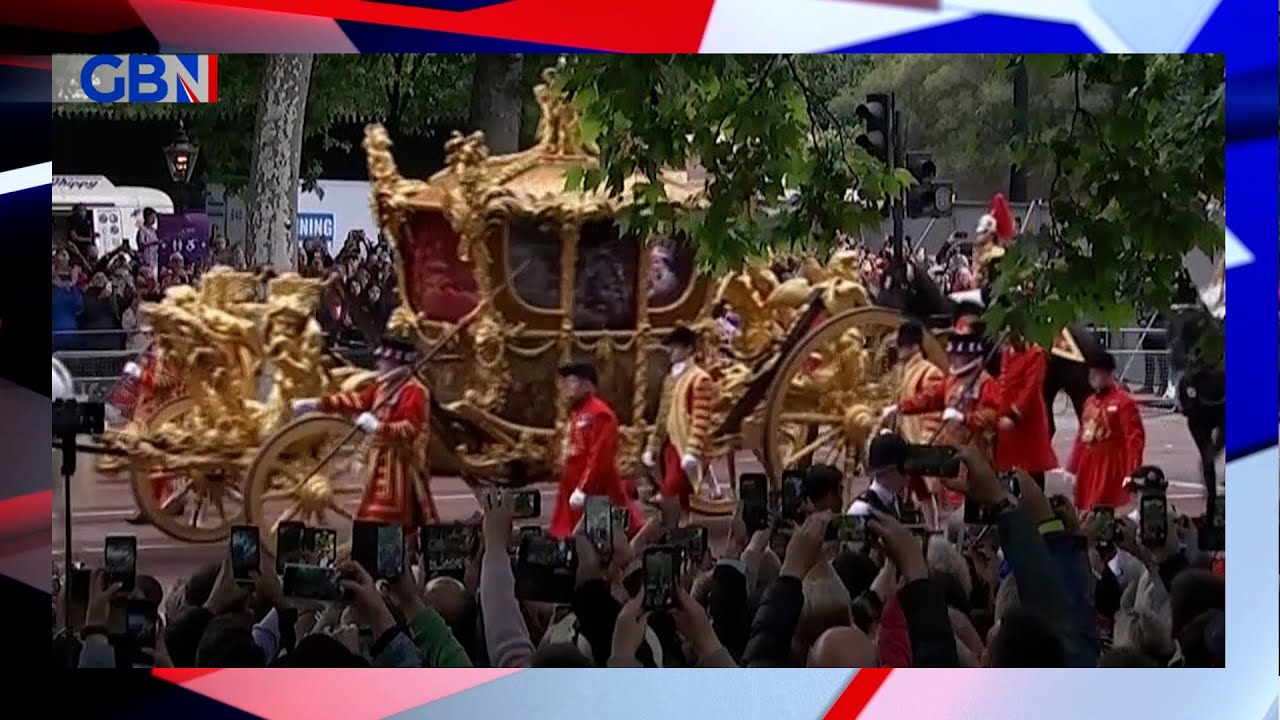 Golden carriage passes through The Mall as Platinum Jubilee pageant starts
