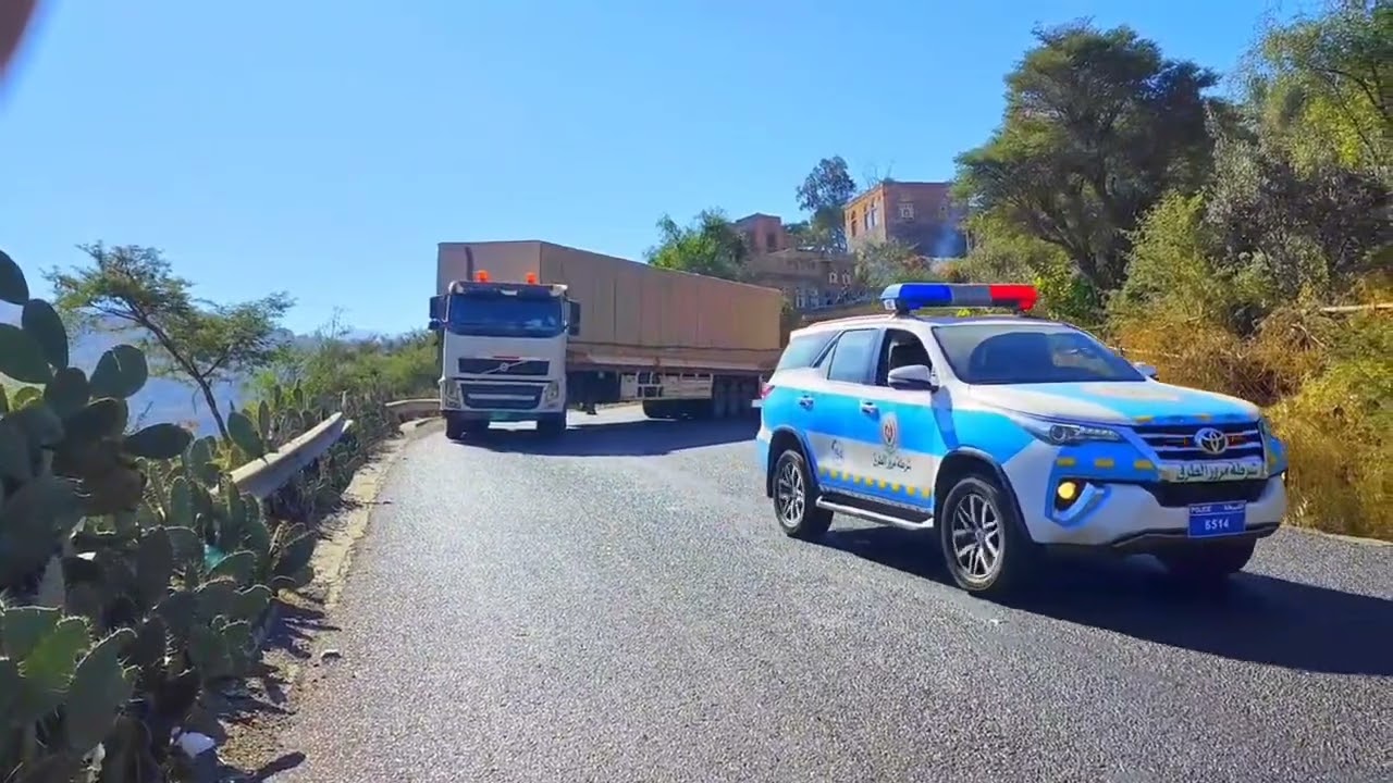 🔷 جانب من جهود رجال شرطة مرور الطرق 🔷