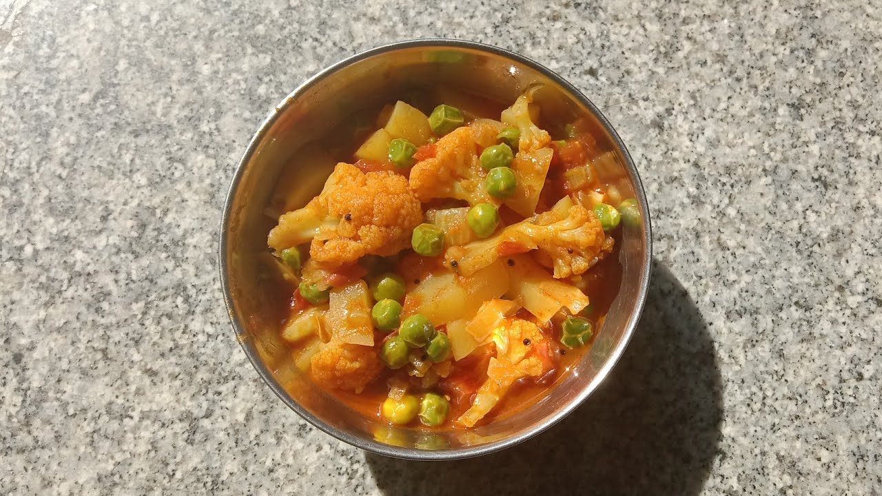 cauliflower and green peas gravy side dish recipe for chapati YouTube