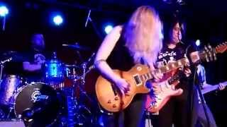 Joanne Shaw Taylor & Laura Chavez - Going Down (Bluesfest 2014)