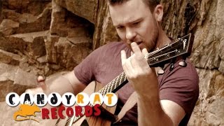 Van Larkins - Outback Storm chords