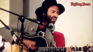 Directos 'RS': Leiva toca 'Eme' en exclusiva en 'Rolling Stone' chords