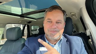 2020 Range Rover with the Navy and Ivory Windsor Leather and Satin Straight Walnut Veneer