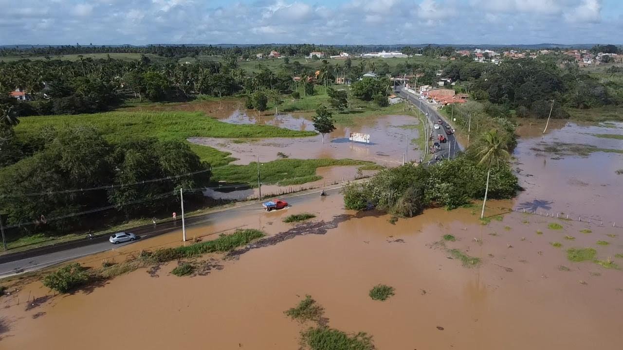 Enchente do rio Itapicuru em CONDE-BA no dia 21/01/2025