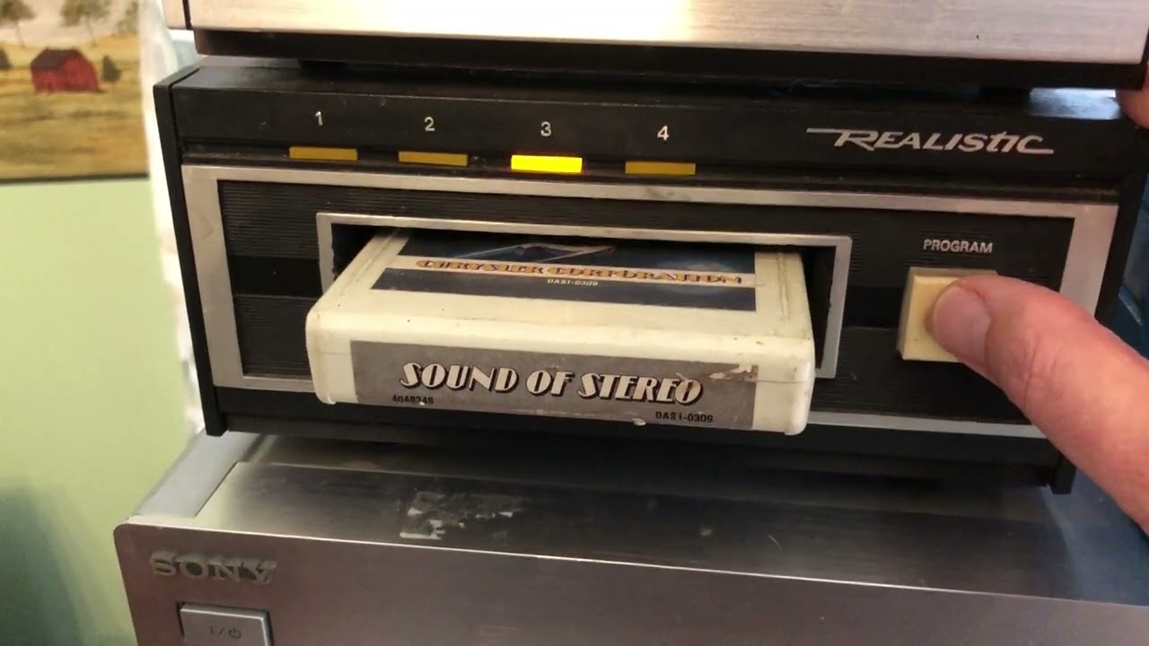 Realistic Stereo 8 Track Player 14-935A Model TR-169 Short DEMO
