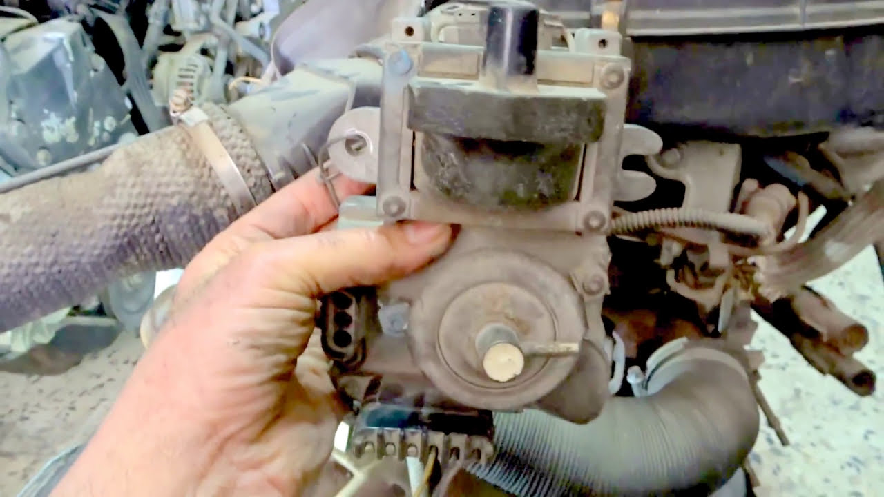 من موزع كهرباء عادي الى موزع الكتروني  - Renault ancien modification bobine et  delco d'allumage