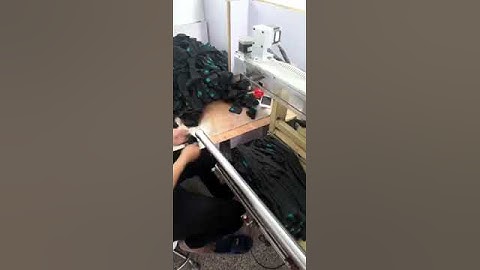 Socks turning machine