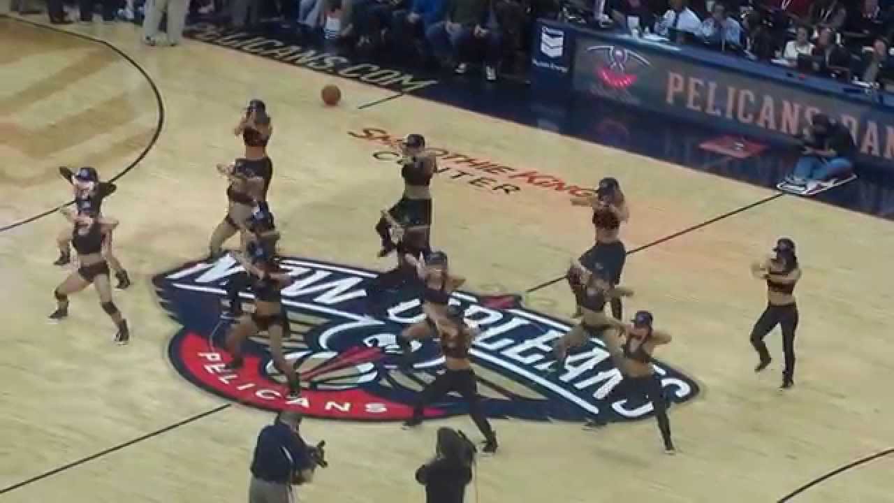 Pelicans Dance Team 
