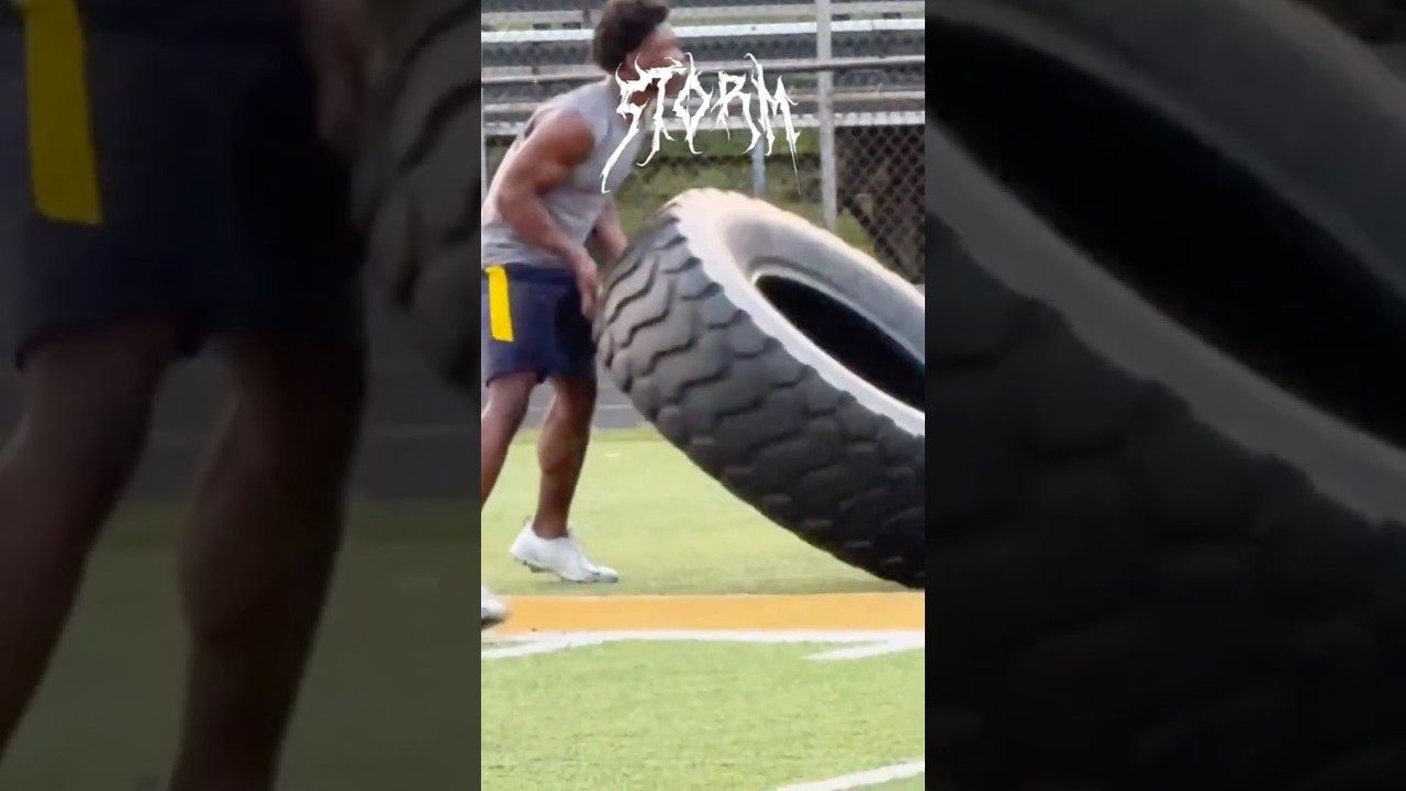 Elks DB Savion Hunt This Morning with Centerville Football 