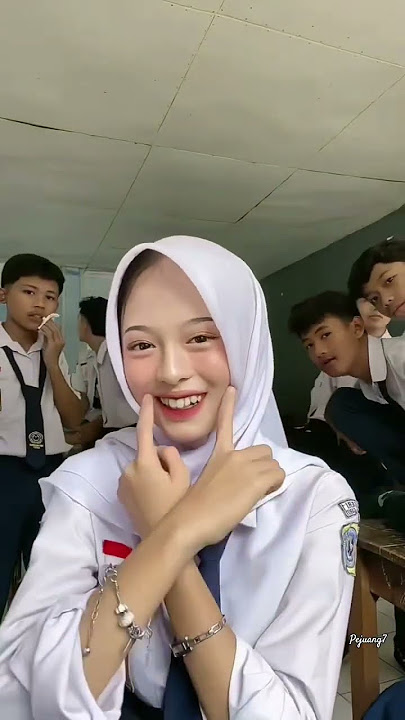 Jadi tontonan satu kelas 😂🤣 #shorts #kocak #lucu #warga62 #anaksekolah #abg #cantik #smp #ngonten