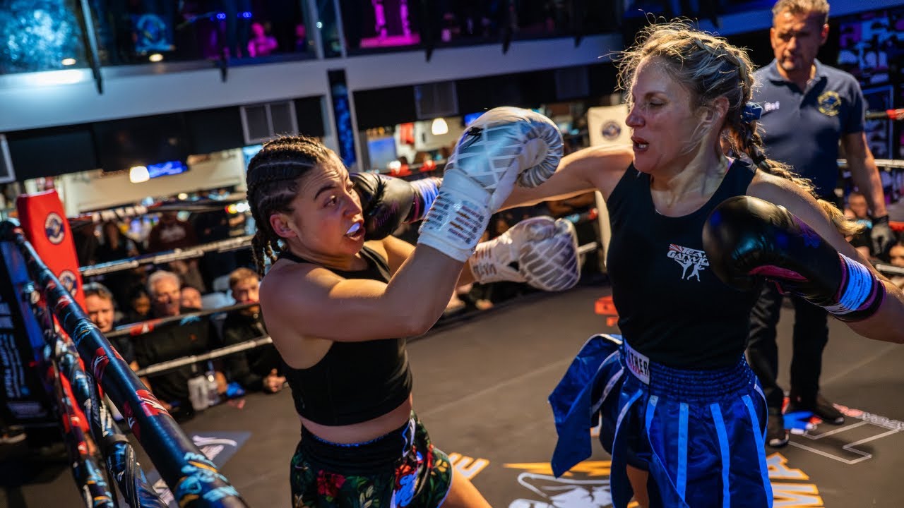 17  Sameerah Shaikh vs Jody Clewett