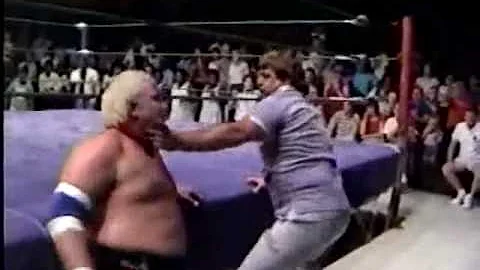 Bloody Studio Brawl - Tommy Rich, Jerry Lawler, Di...