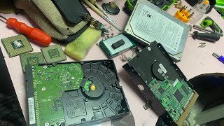 Что скрывает HDD? Разборка жесткого диска