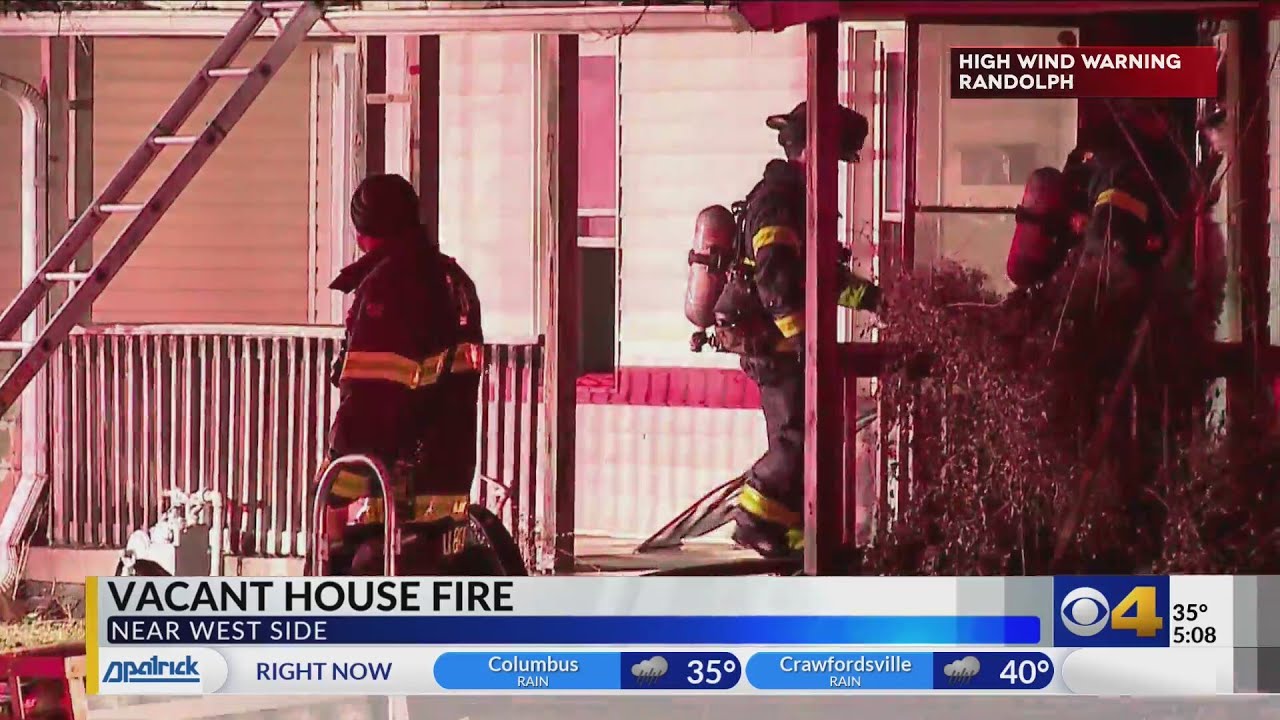 Crews respond to house fire on Indy’s near west side - YouTube