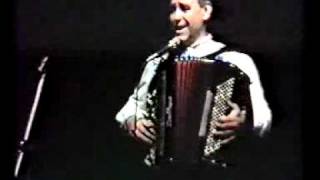 Michal D'armotsky - Ide richtar po dedine
