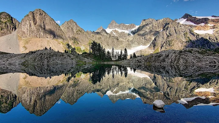 Mount Baker Wilderness: Mt Shuksan & Lower Curtis ...
