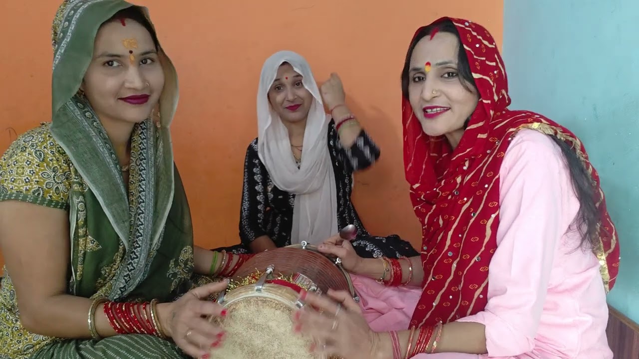 राजा बमबया चले गए 😛 मोय अकेली छोड़ गए 😛 देसी गीत धमाकेदार जरूर सुने 🌹