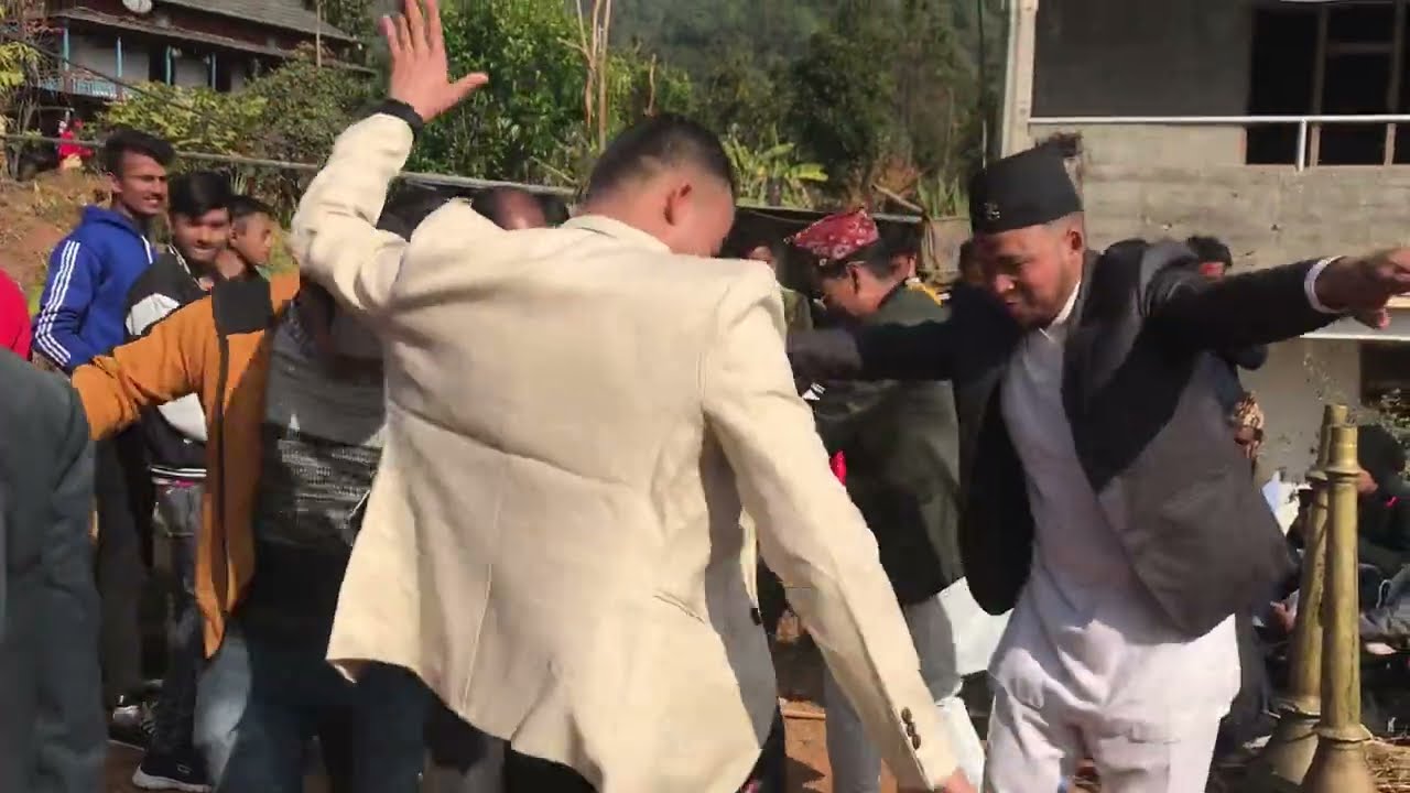 Dolakha ko famouse panche baja at married time